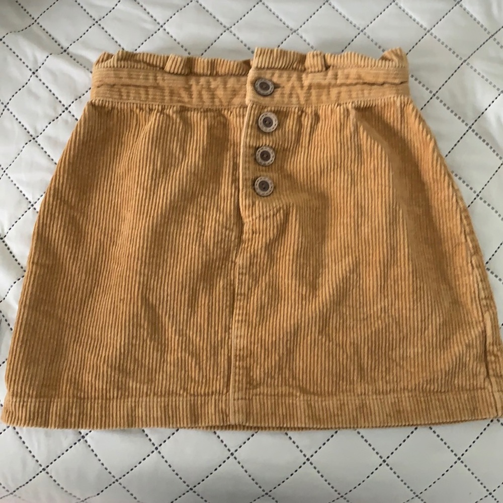 Lottie Miss corduroy skirt in mustard yellow size Small.